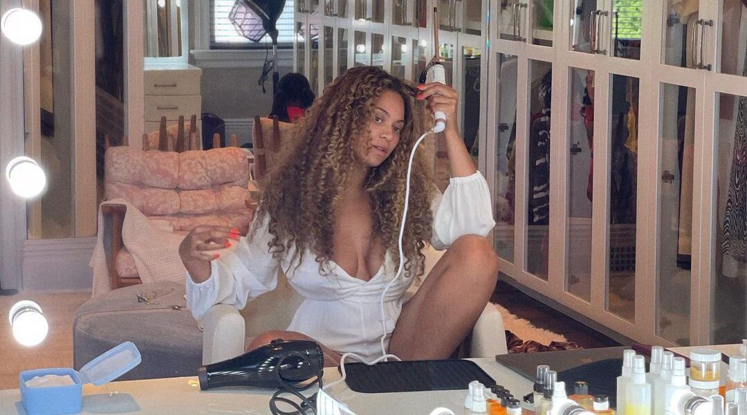 Beyonce doing her hair after skincare routine