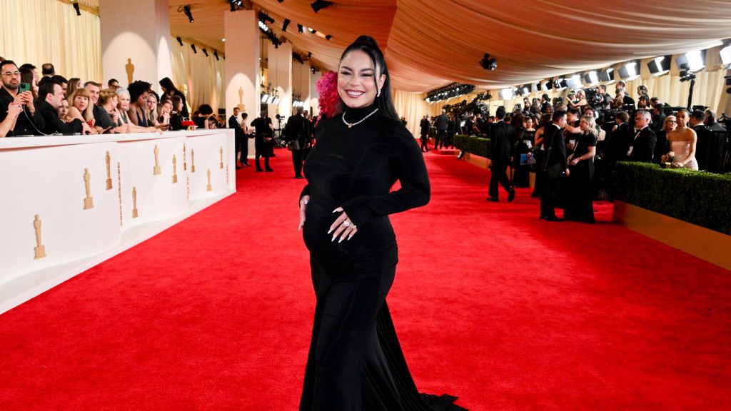 The Best Red Carpet Beauty and Fashion Moments at the 2024 Oscars
