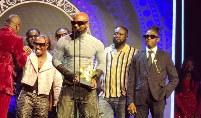 King Promise wins Artiste of the Year at TGMA26