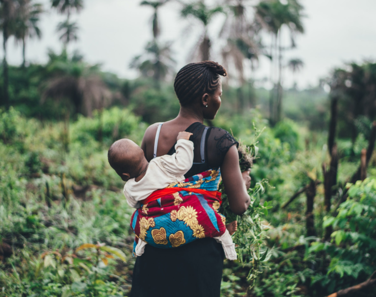 A women with her child