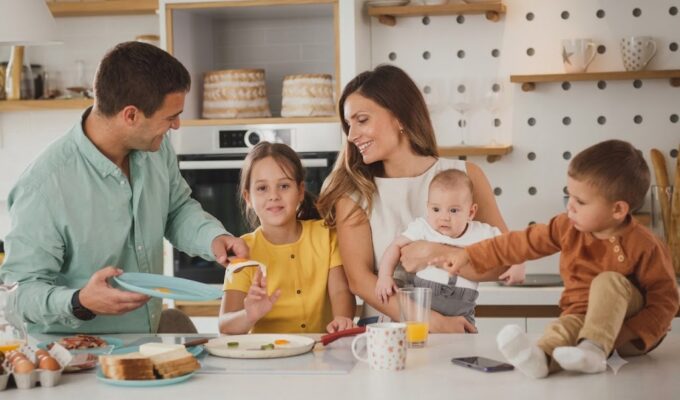 The "Trad" Wife Trend vs Radical Independence